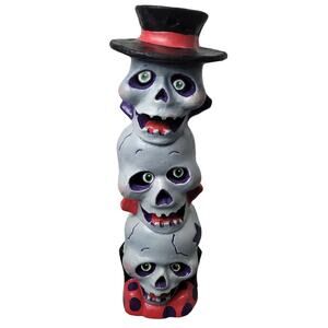 Vintage 1998 Paper Magic Group Stacked Skulls Halloween Light Up Foam Blow Mold